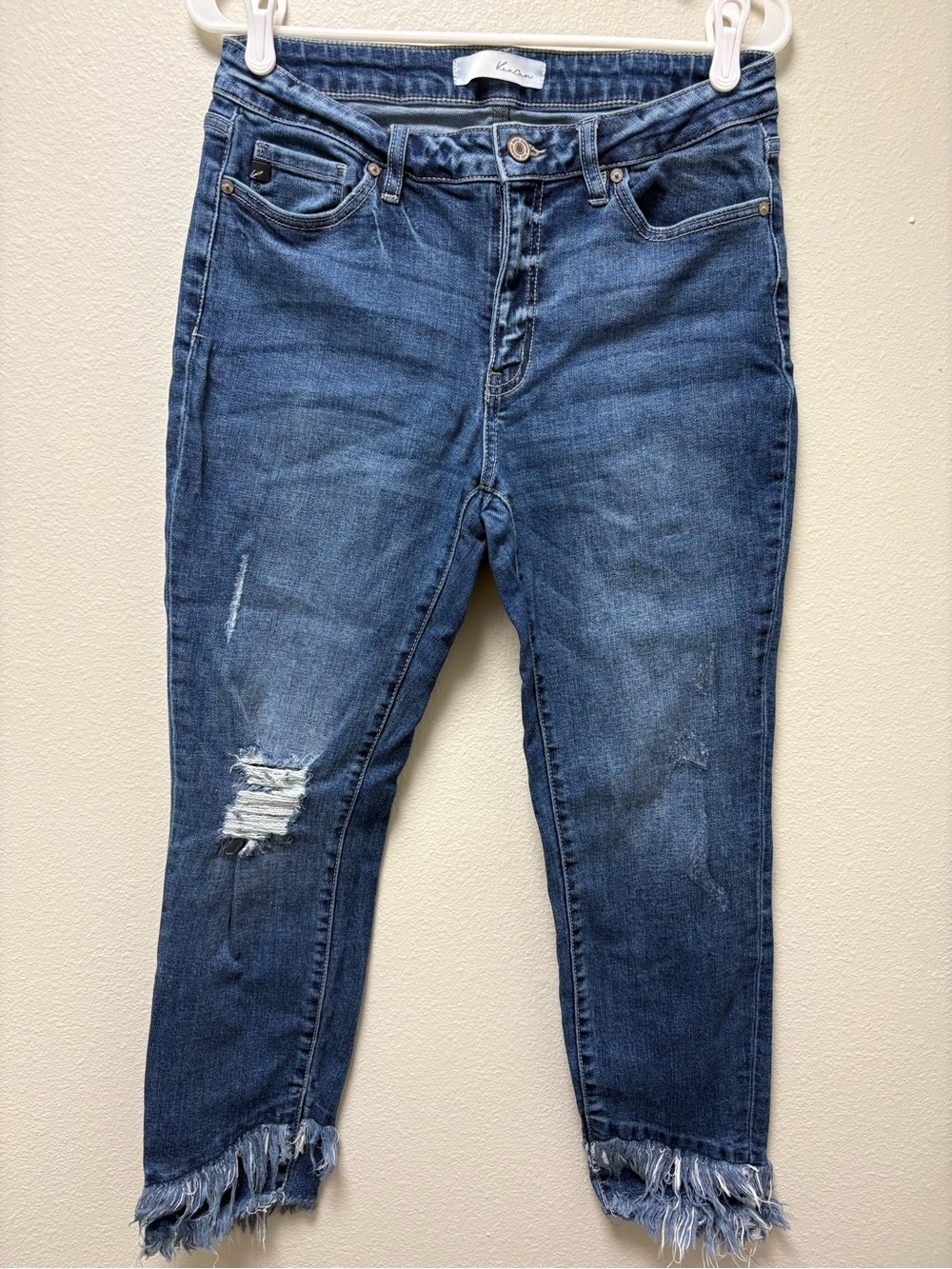 KanCan Women’s Skinny Jeans Blue Medium Wash Distressed Frayed Hem Size 11/29